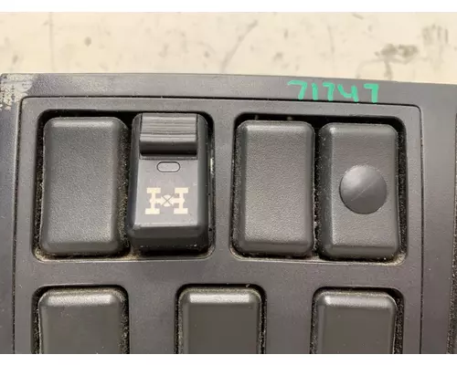 VOLVO VNL Dash  Console Switch