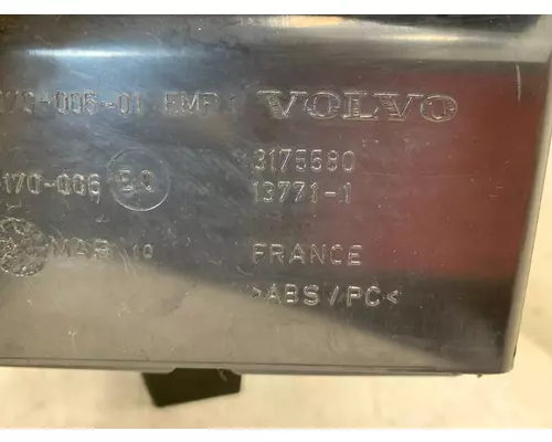 VOLVO VNL Dash  Console Switch