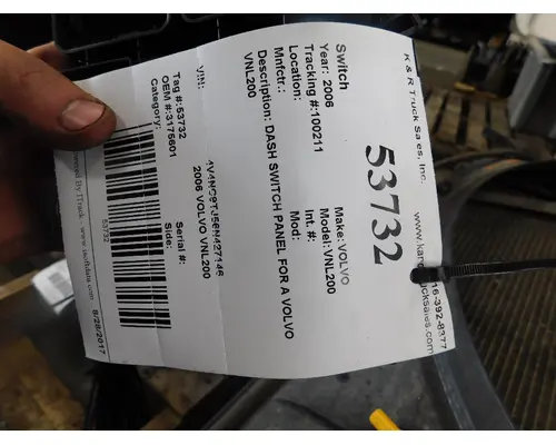 VOLVO VNL Dash  Console Switch