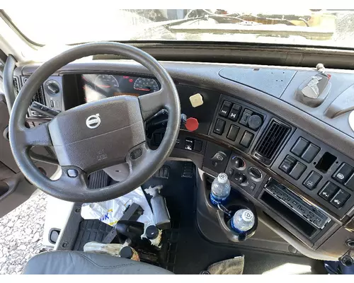 VOLVO VNL Dash Assembly