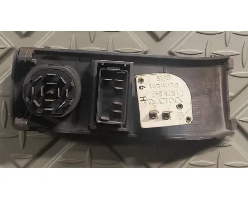 VOLVO VNL Dash Panel