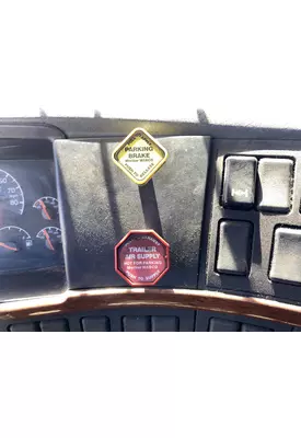 VOLVO VNL Dash/Console Switch