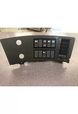 VOLVO VNL Dash/Console Switch
