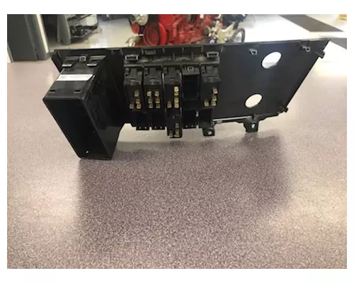 VOLVO VNL DashConsole Switch