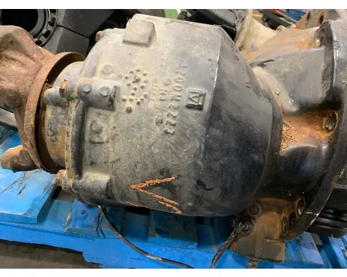 VOLVO VNL Differential Assembly (Front, Rear)