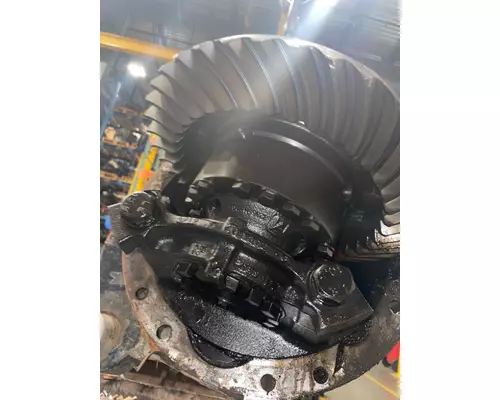VOLVO VNL Differential Assembly (Front, Rear)