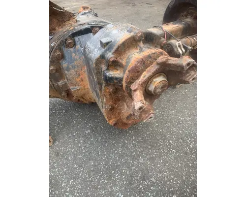 VOLVO VNL Differential Assembly (Front, Rear)