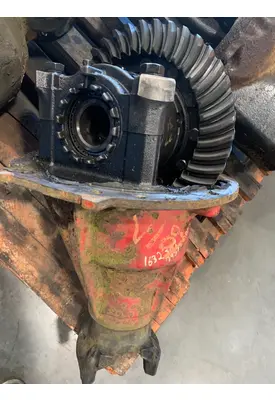 VOLVO VNL Differential Assembly (Rear, Rear)