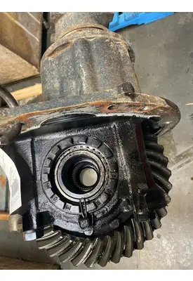 VOLVO VNL Differential Assembly (Rear, Rear)