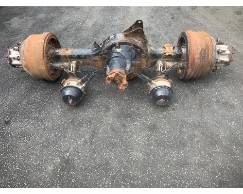 VOLVO VNL Differential Assembly (Rear, Rear)