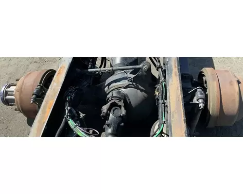 VOLVO VNL Differential Housing (Front)