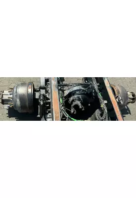 VOLVO VNL Differential Housing (Front)