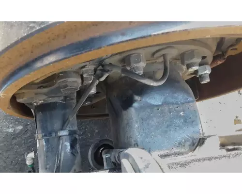 VOLVO VNL Differential Housing (Front)
