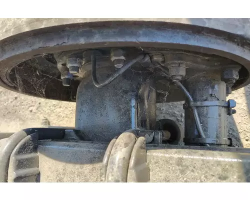 VOLVO VNL Differential Housing (Front)