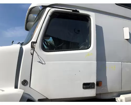 VOLVO VNL Door Assembly, Front