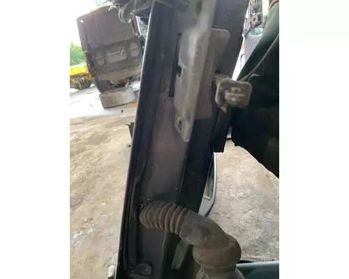 VOLVO VNL Door Assembly, Front