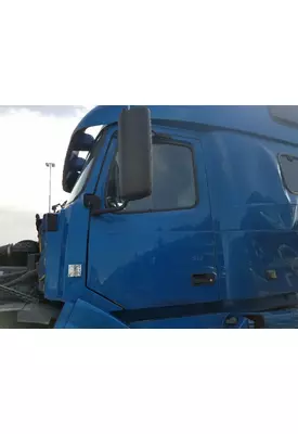 VOLVO VNL Door Assembly, Front