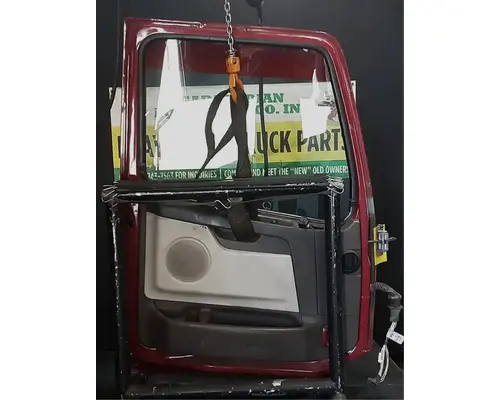 VOLVO VNL Door Assembly, Front