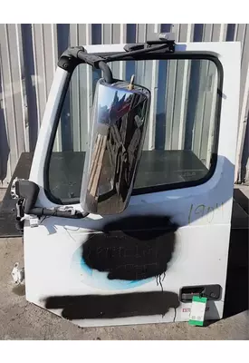 VOLVO VNL Door Assembly, Front