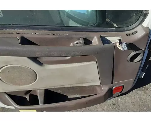 VOLVO VNL Door Assembly, Front