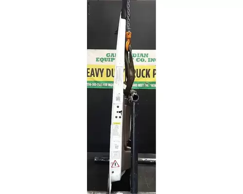 VOLVO VNL Door Assembly, Front