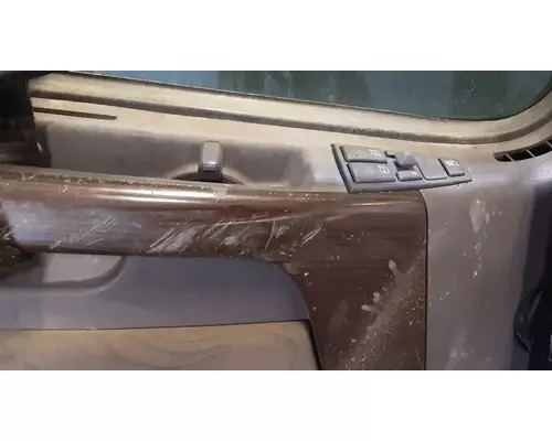 VOLVO VNL Door Assembly, Front