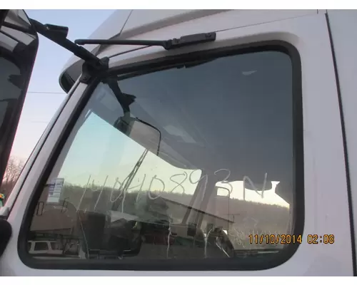 VOLVO VNL Door Glass, Front