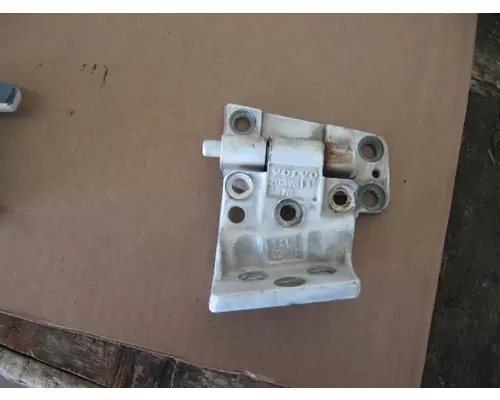 VOLVO VNL Door Hinge, Front