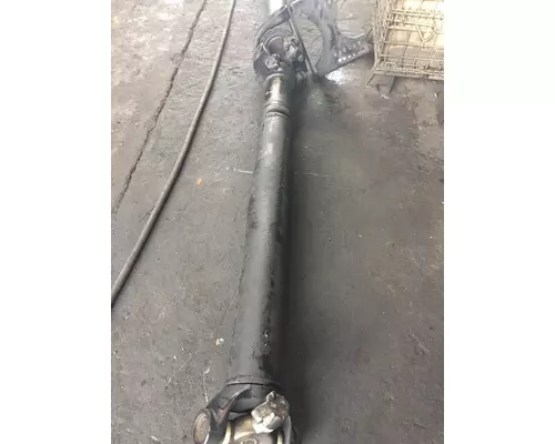 VOLVO VNL Drive Shaft, Front