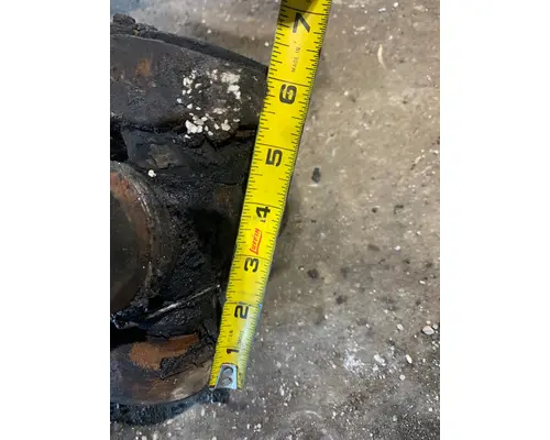 VOLVO VNL Drive Shaft, Rear
