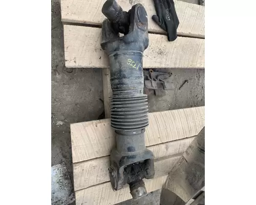 VOLVO VNL Drive Shaft, Rear