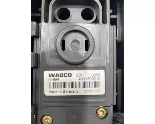 VOLVO VNL ECM (Transmission)
