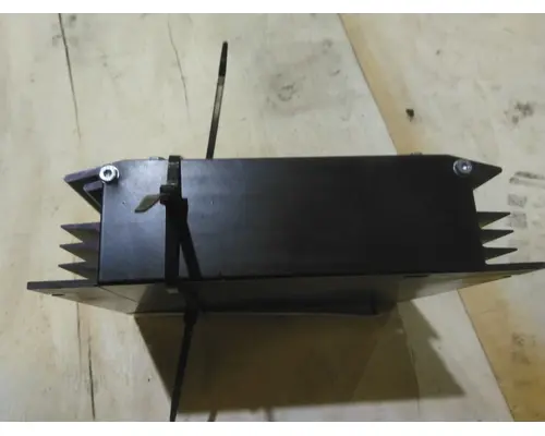 VOLVO VNL ELECTRICAL COMPONENT