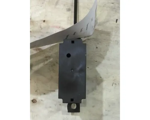 VOLVO VNL ELECTRICAL COMPONENT