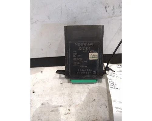 VOLVO VNL ELECTRICAL COMPONENT