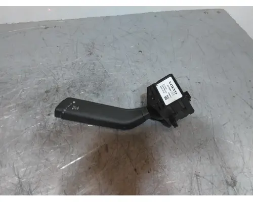 VOLVO VNL ENGINE BRAKE SWITCH
