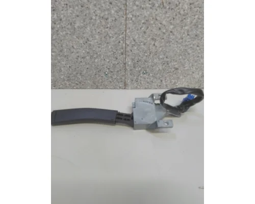 VOLVO VNL ENGINE BRAKE SWITCH