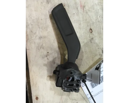 VOLVO VNL ENGINE BRAKE SWITCH