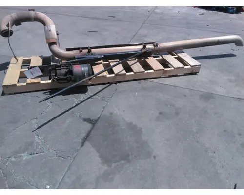 VOLVO VNL EXHAUST COMPONENT