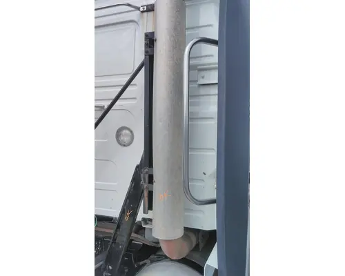 VOLVO VNL EXHAUST COMPONENT
