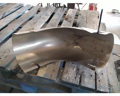 VOLVO VNL EXHAUST PIPE