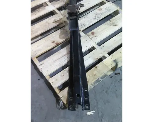 VOLVO VNL EXHAUSTMUFFLER BRACKET