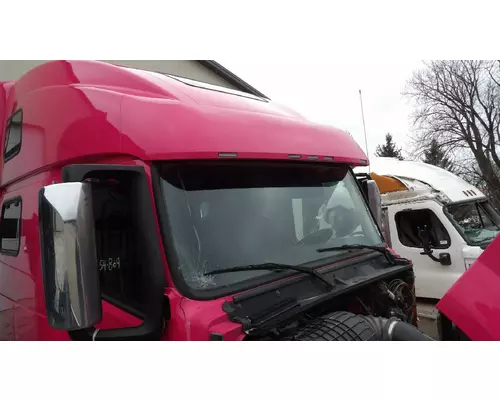 VOLVO VNL EXTERIOR SUN VISOR