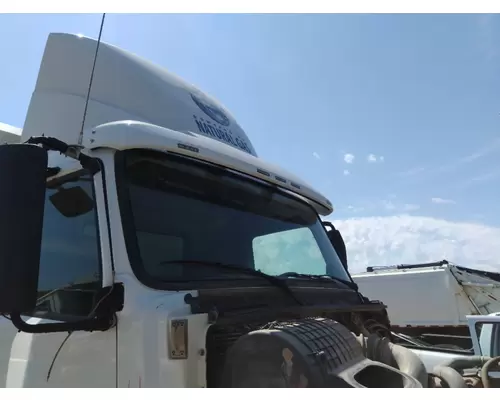 VOLVO VNL EXTERIOR SUN VISOR