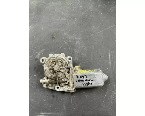 VOLVO VNL Electrical Parts, Misc.