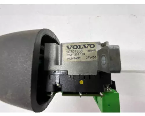 VOLVO VNL Electrical Parts, Misc.