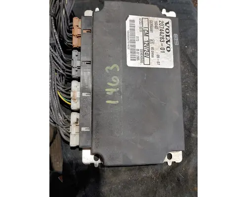 VOLVO VNL Electronic Chassis Control Modules