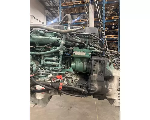 VOLVO VNL Engine Assembly