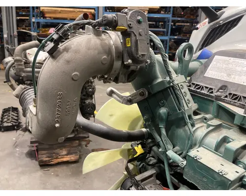 VOLVO VNL Engine Assembly