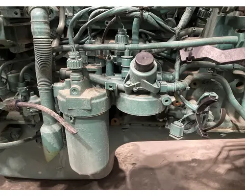 VOLVO VNL Engine Assembly